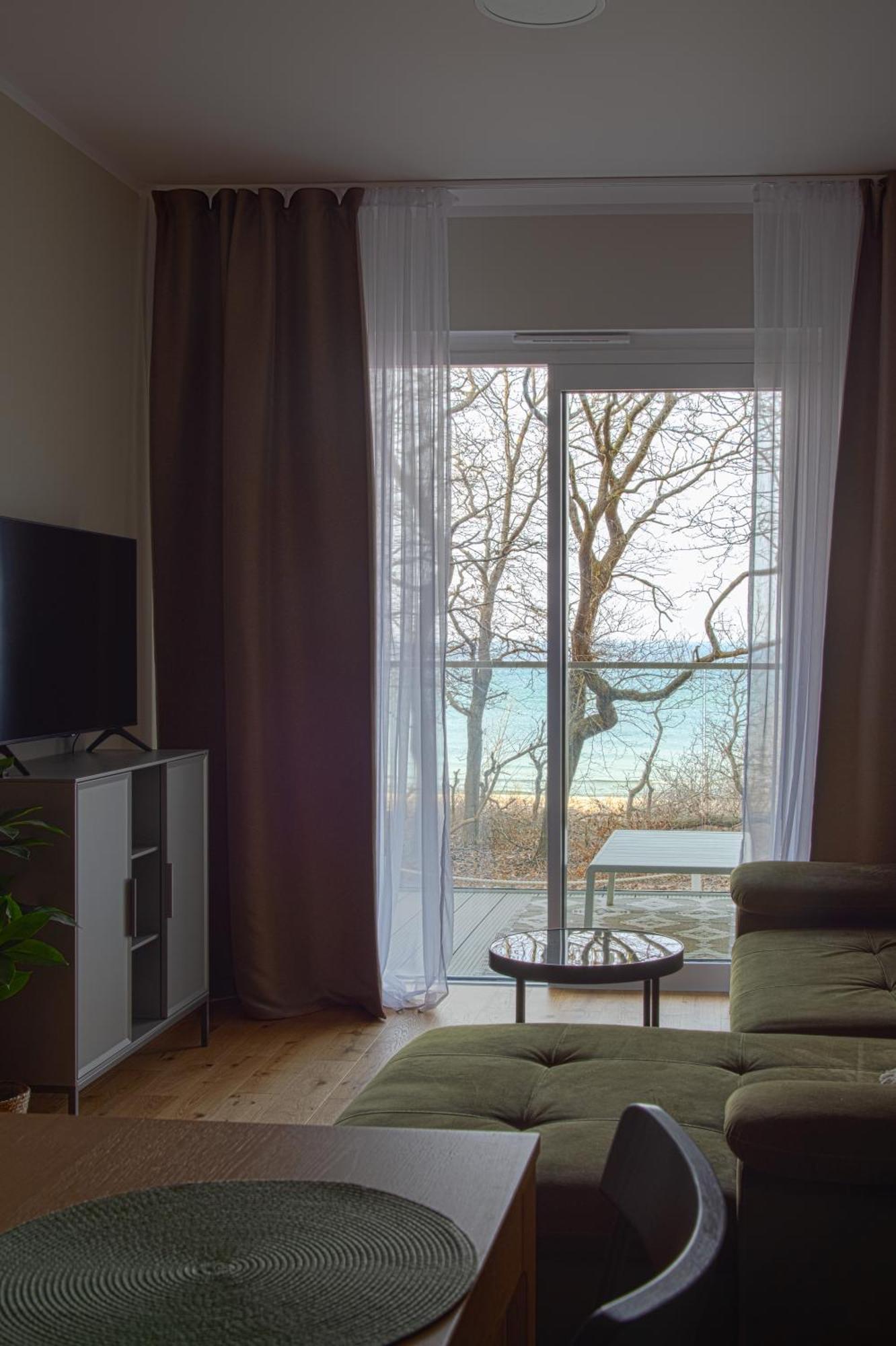 Apartament 018 Tuz Przy Plazy Z Tarasem I Parkingiem Perlowa Przystan Sianozety Bagian luar foto